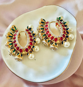 Ruby/green earrings w pearl setting