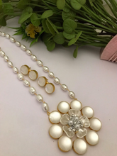 Load image into Gallery viewer, Pearl mala set
